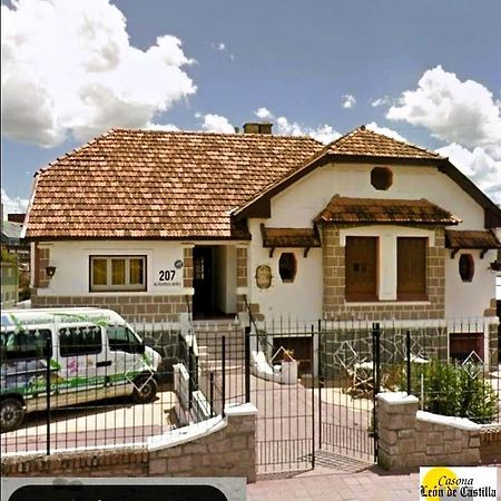 拉法尔达 Casona Leon De Castilla酒店 外观 照片
